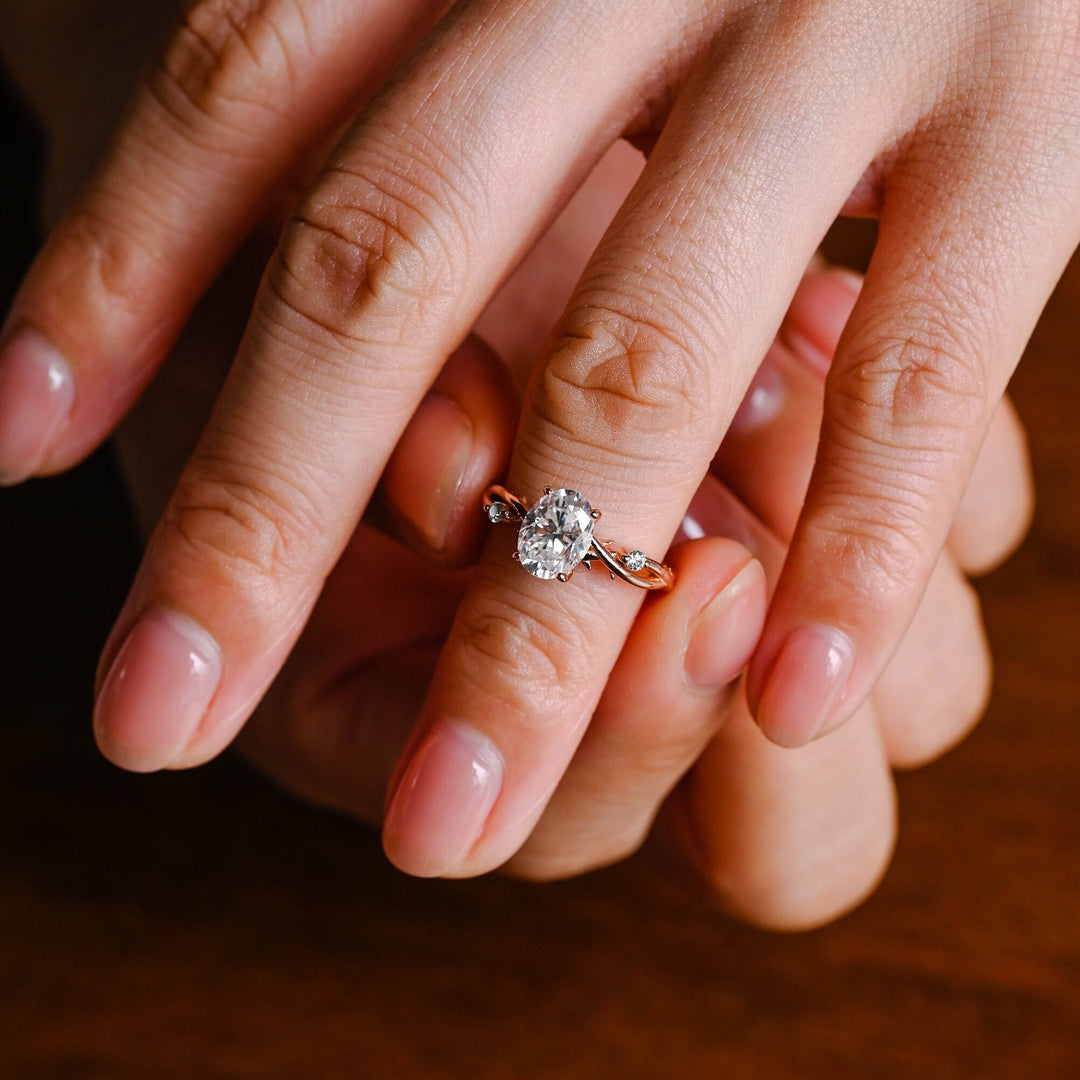 2.0CT-3.0CT Oval Cut Moissanite Twig Diamond Engagement Ring