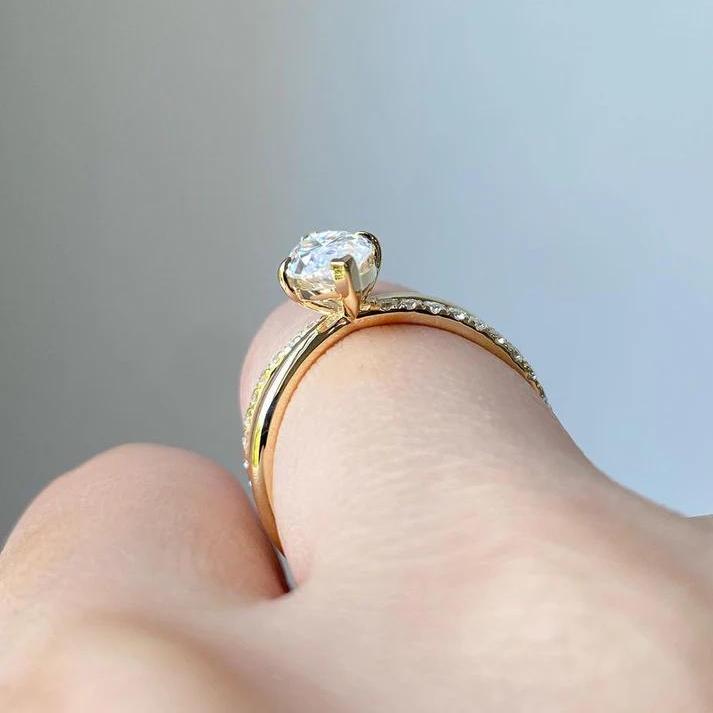 2.50CT Pear Cut Moissanite Crossover Shank Engagement Ring – DAVID