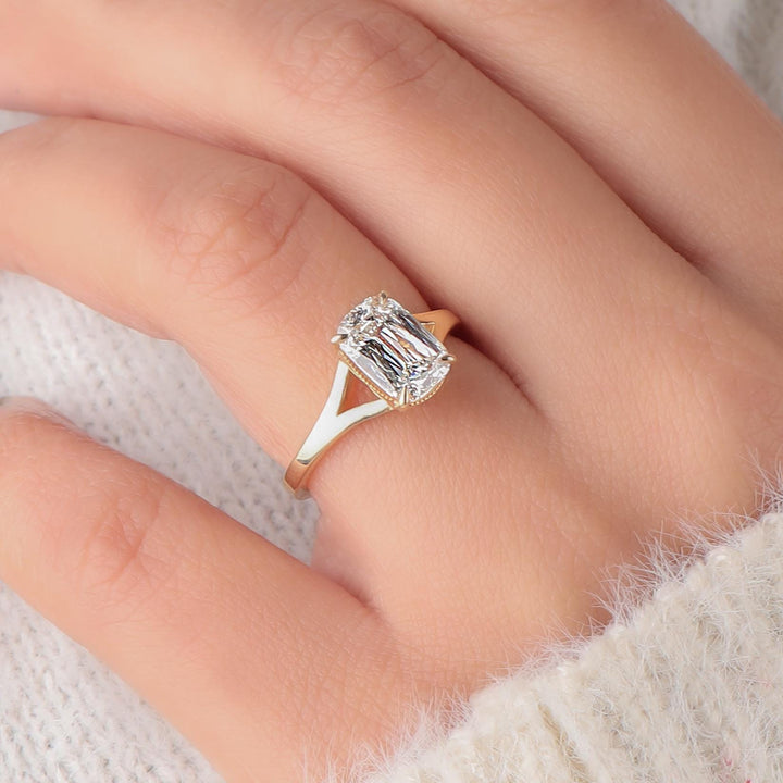 2.0ct-3.0ct Cushion Cut Diamond Split Shank Engagement Ring