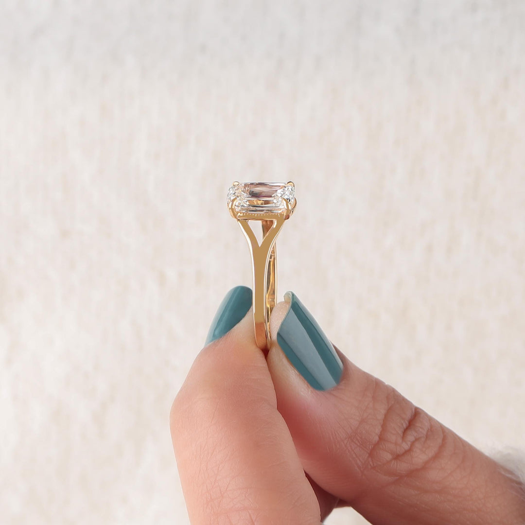 2.0ct-3.0ct Cushion Cut Diamond Split Shank Engagement Ring