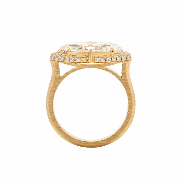 halo engagement ring
marquise engagement Ring 
marquise diamond ring 