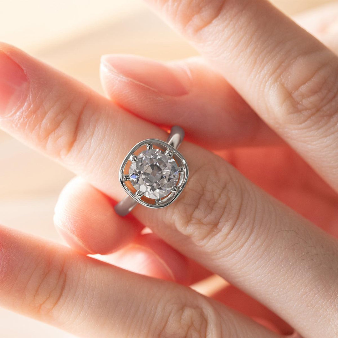 modern bridal cushion ring
