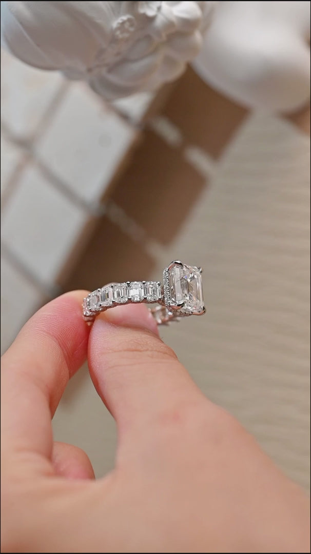 1.50CT-2.50CT Emerald Cut Moissanite Diamond Pave Engagement Ring