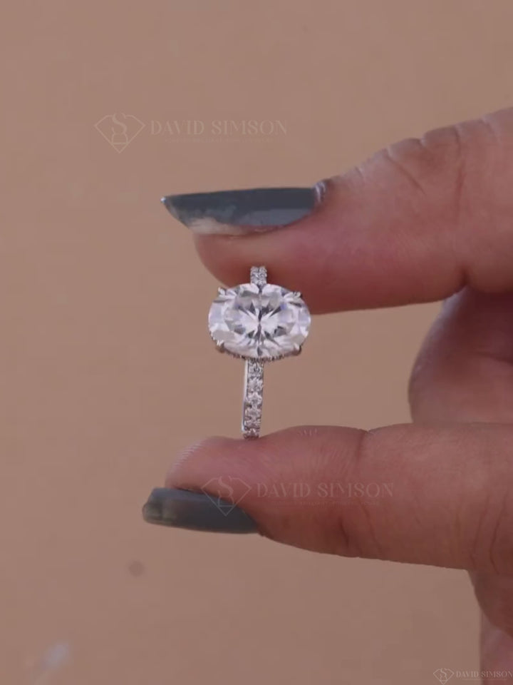 2.50CT-3.50CT Oval Cut Moissanite Hidden Halo Diamond Engagement Ring