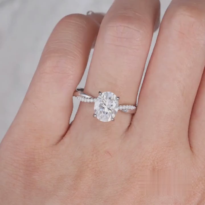 2.0CT-3.0CT Oval Cut Moissanite Infinity Diamond Engagement Ring