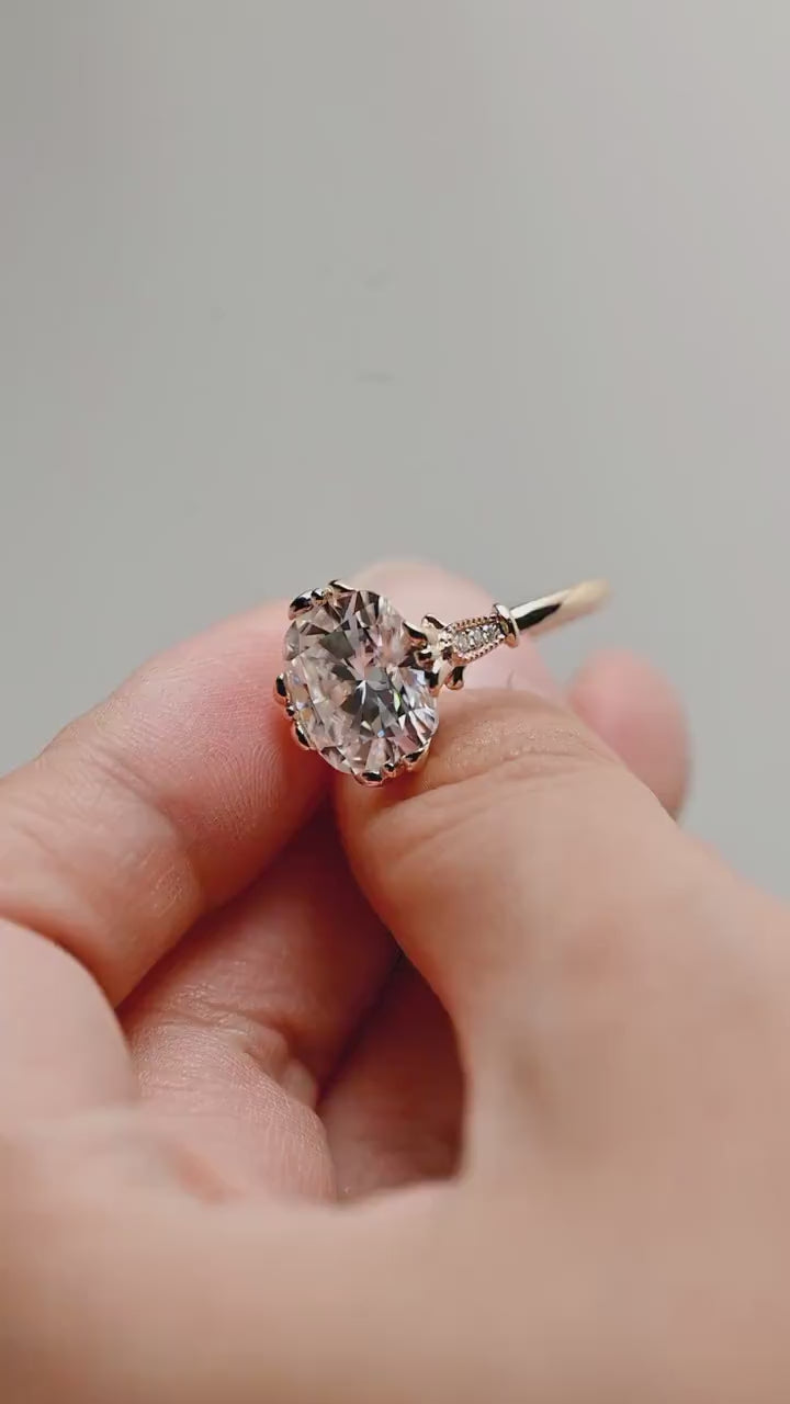 2.50CT-3.50CT Cushion Cut Moissanite Vintage Diamond Engagement Ring