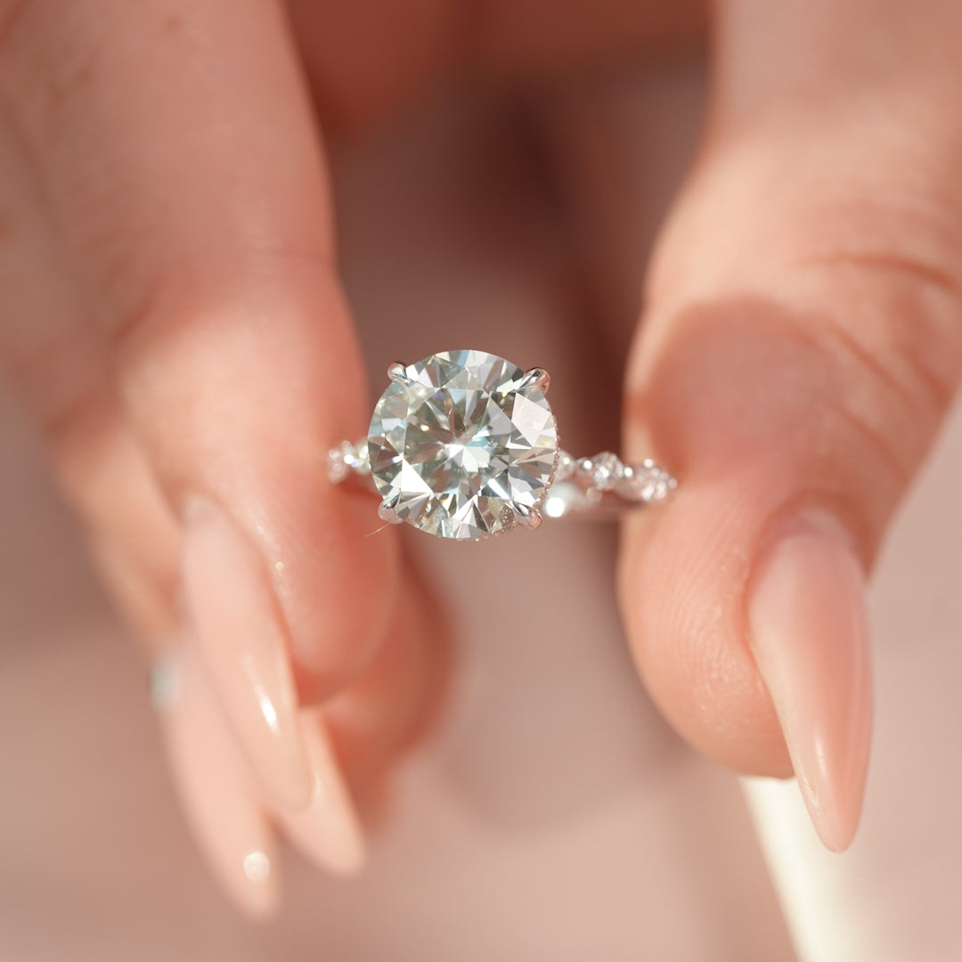 1.50CT Round Cut Moissanite Unique Engagement Ring