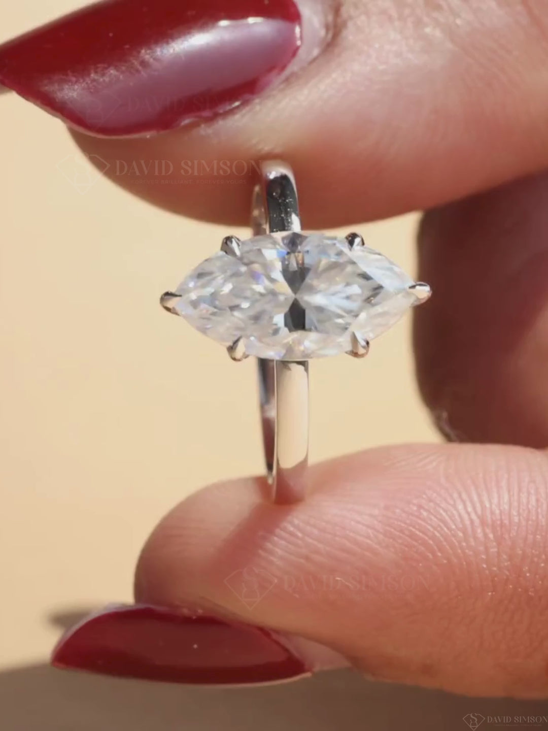 1.0CT-2.0CT Marquise Cut Moissanite Diamond Solitaire Engagement Ring