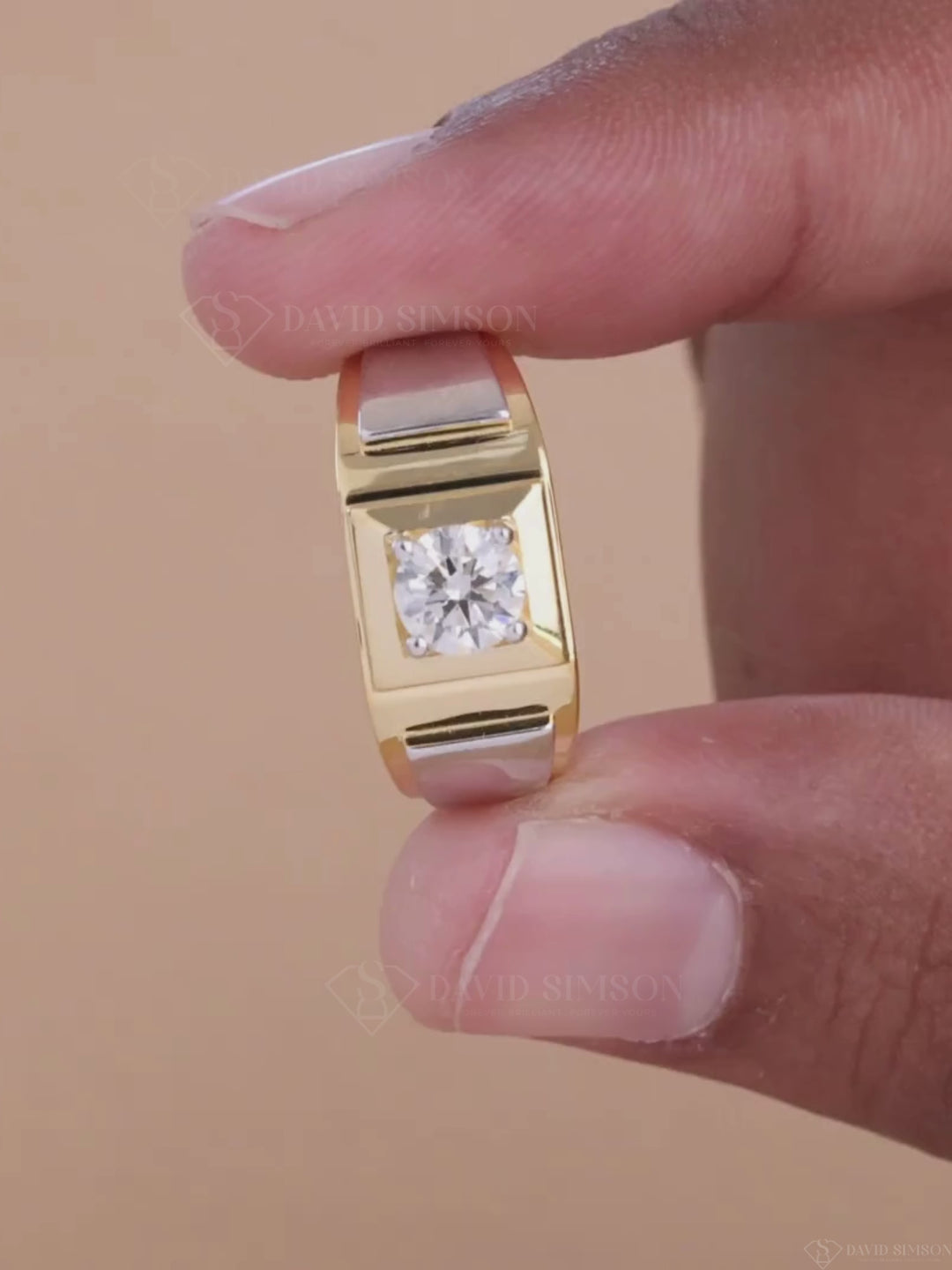 Round Cut Moissanite Men's Diamond Two Tone Wedding Band