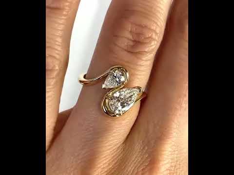 1.0CT-2.0CT Pear Cut Moissanite Unique Diamond Two Stone Engagement Ring