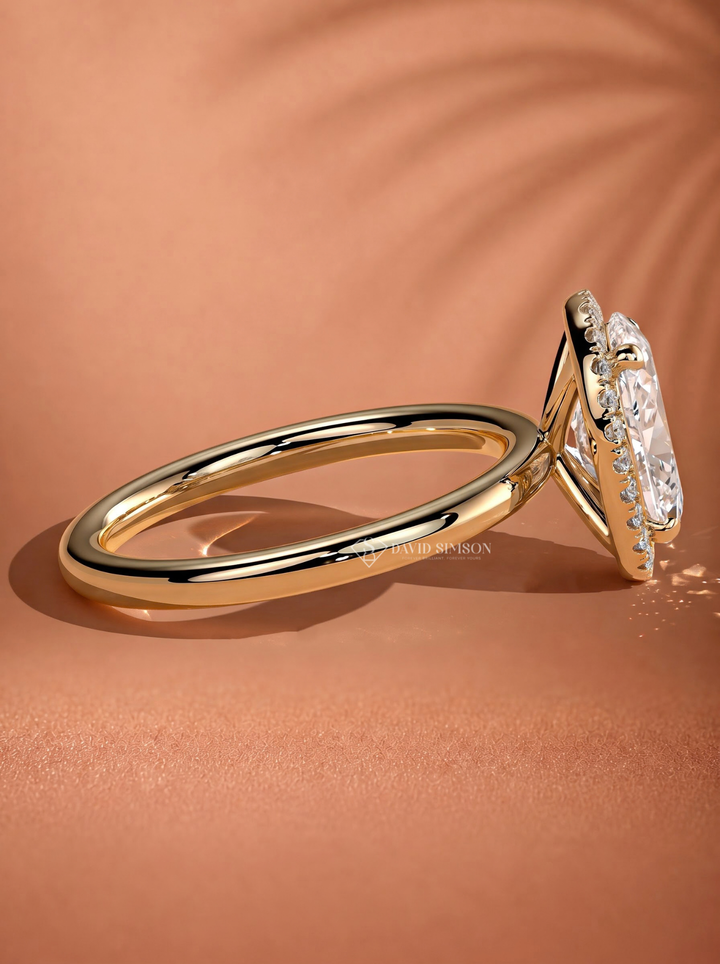 2.0CT-3.0CT Oval Lab Grown Diamond Halo Solitaire Engagement Ring