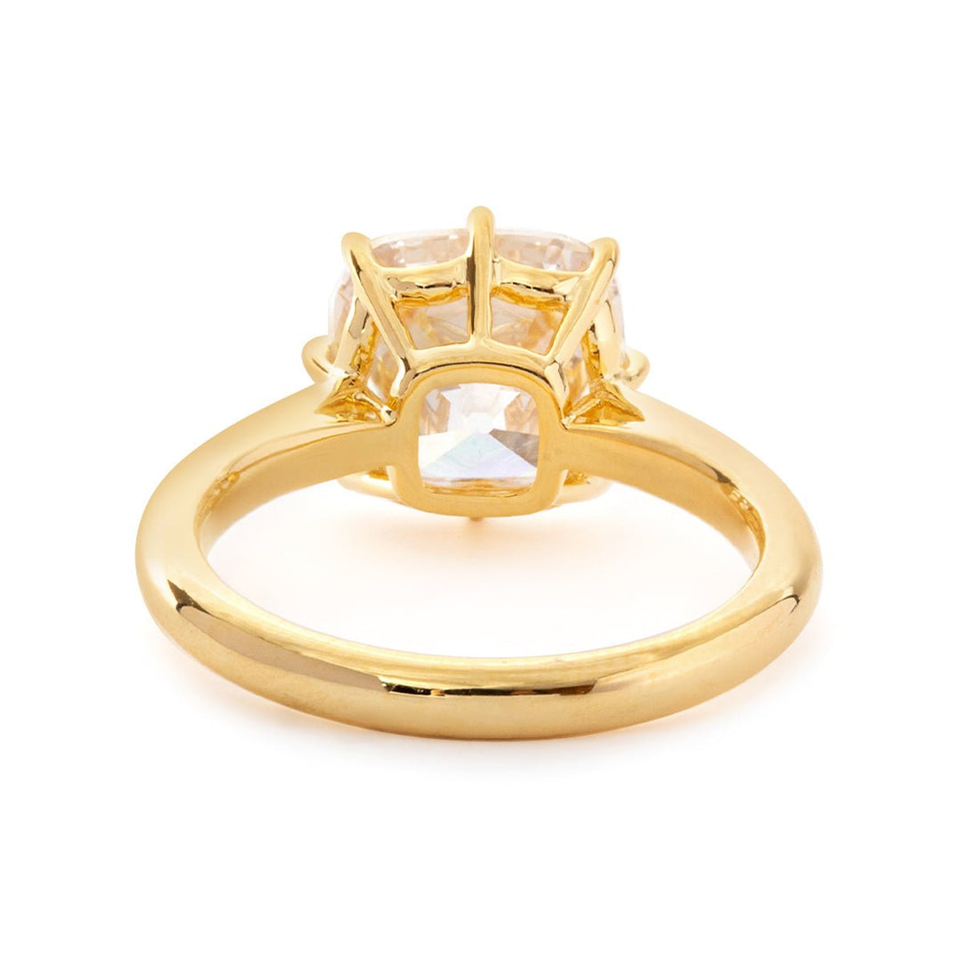 soft vintage diamond
