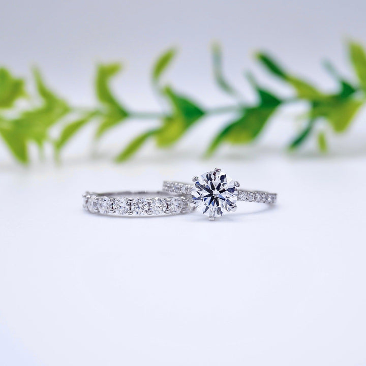 1.50CT Round Cut Moissanite Pave Diamond Engagement Ring