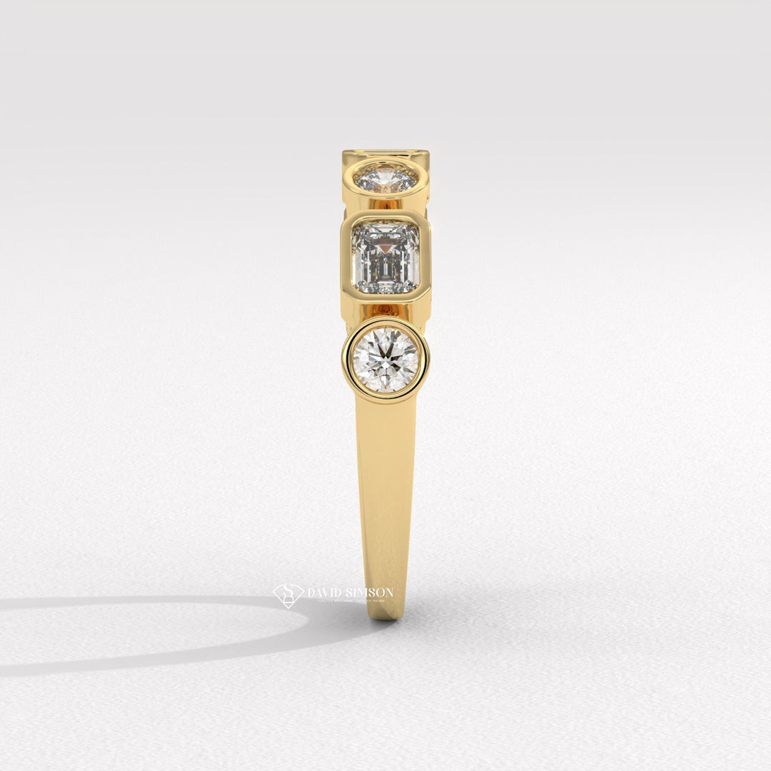 Emerald diamond band rose gold, Emerald diamond band yellow gold, Emerald diamond band for women, Emerald diamond band vintage, Emerald diamond band antique, Emerald diamond band pave, 