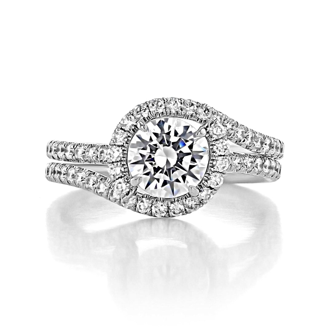 1.28CT Round Cut Halo 4 Prong Moissanite Solitaire Engagement Ring