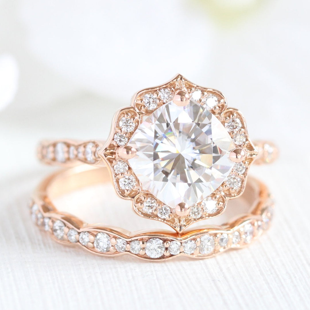 2.30CT Vintage Floral Cushion Cut Moissanite Halo Bridal Engagement Ring Set