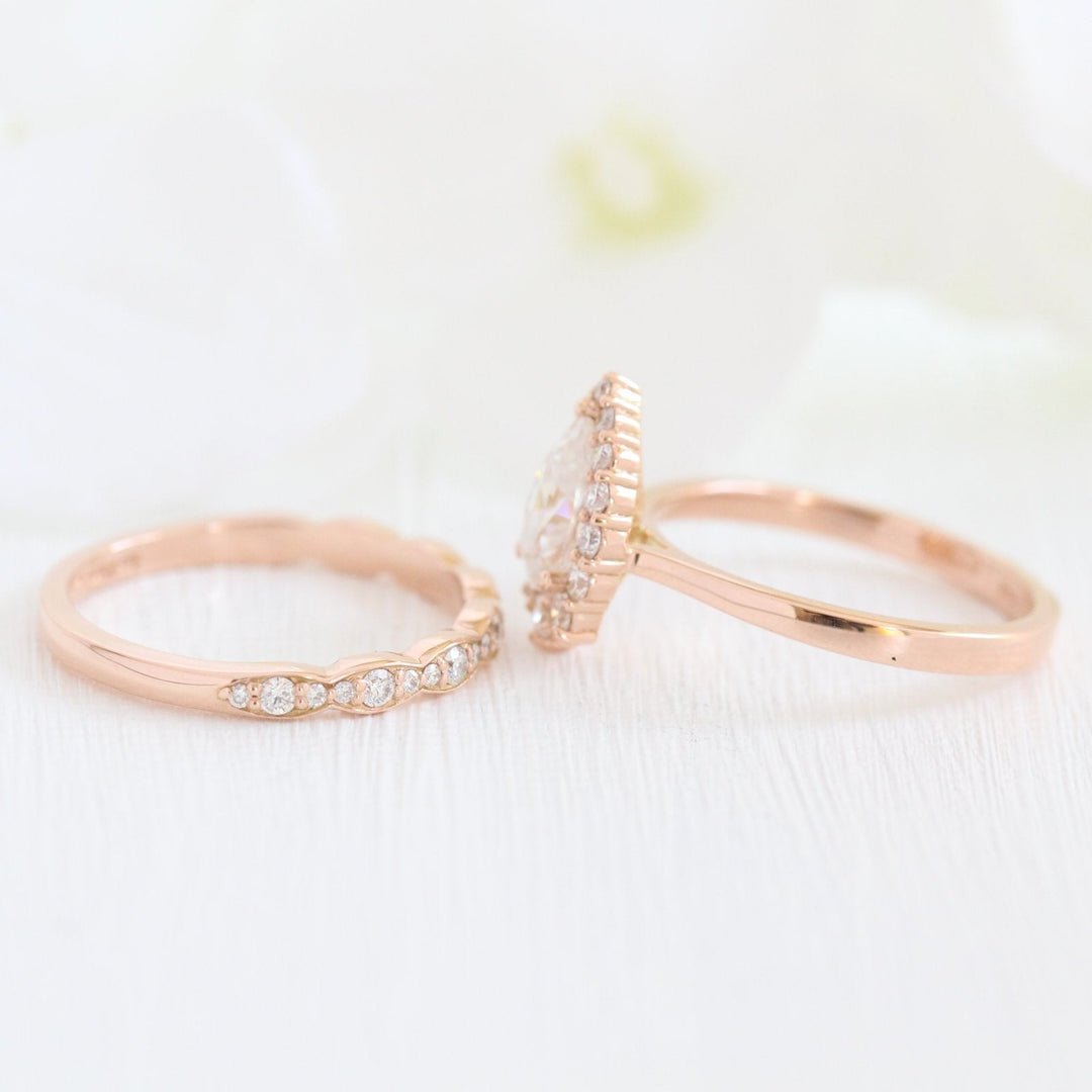 1.0CT Pear Cut Moissanite Halo Bridal Engagement Ring Set