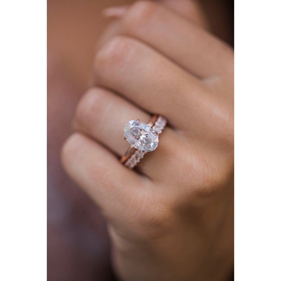 4.0CT Elongated Oval Cut Moissanite Solitaire Engagement Ring