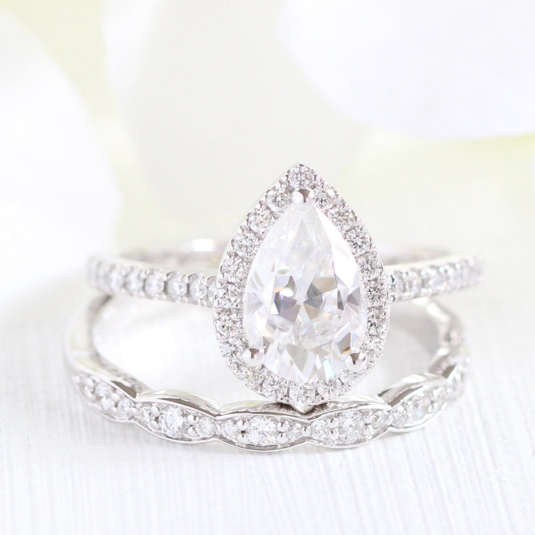 1.50CT Pear Cut Solitaire Moissanite Halo Bridal Engagement Ring Set