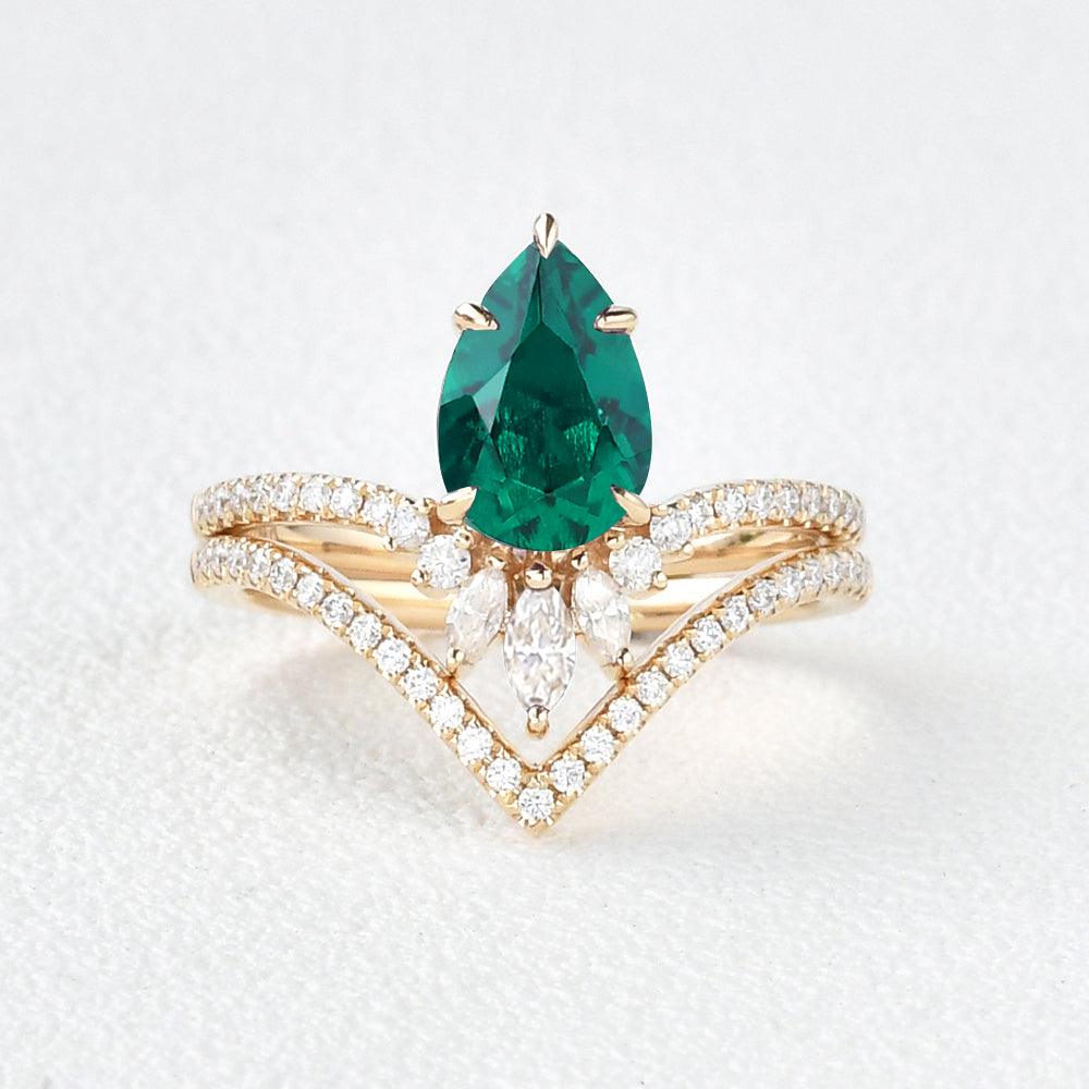 1.70ct Pear Emerald Vintage Style Iconic Bridal Ring Sets In 18K Solid Gold For Her