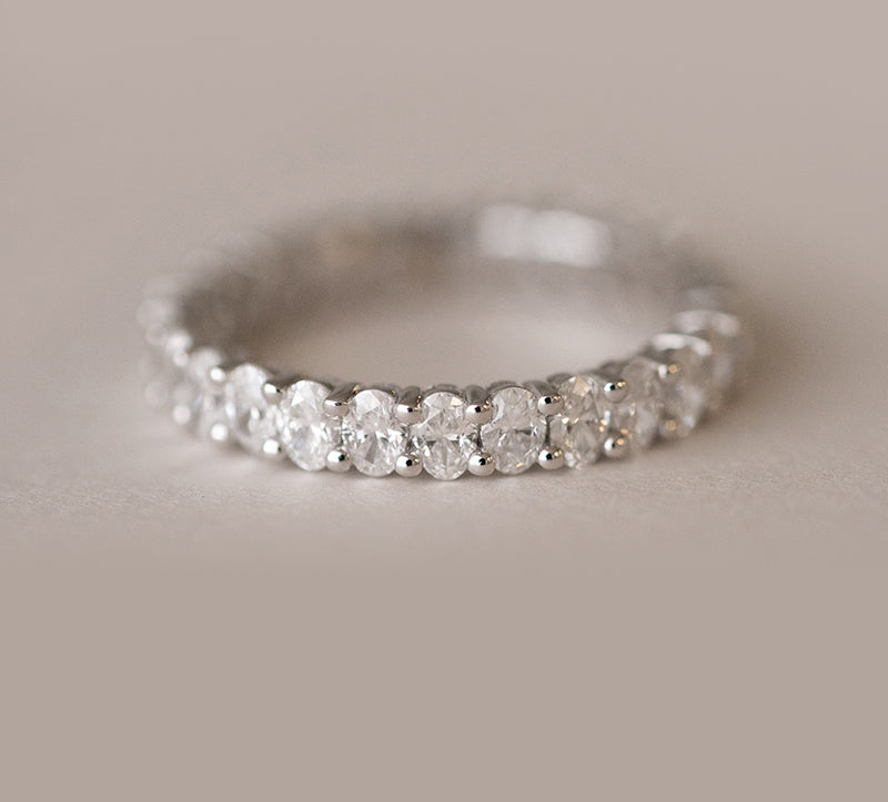 2.0ct Oval Cut Bubble Moissanite Diamond Wedding Ring