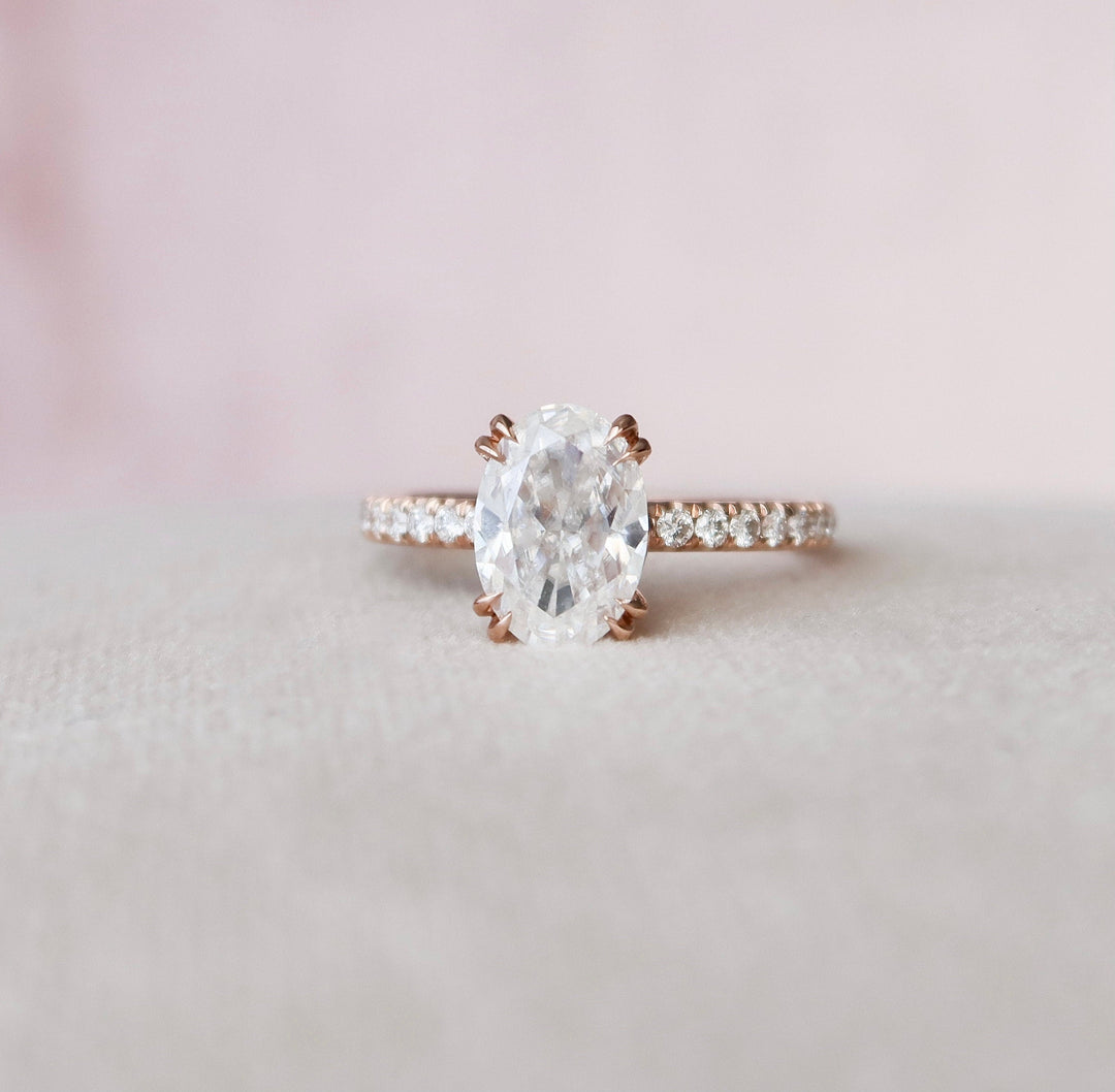 2.0CT Oval Cut Unique Halo Setting Moissanite Engagement Ring