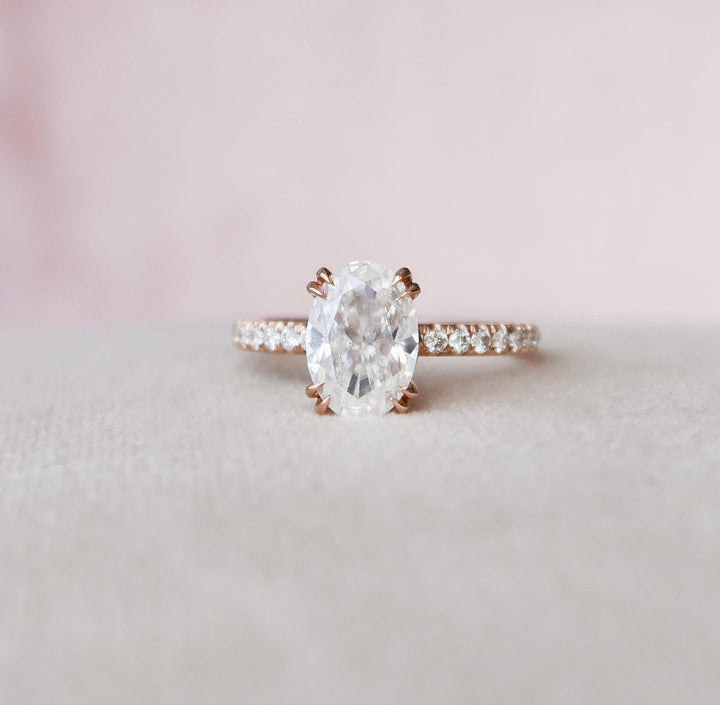 2.0CT Oval Cut Unique Halo Setting Moissanite Engagement Ring