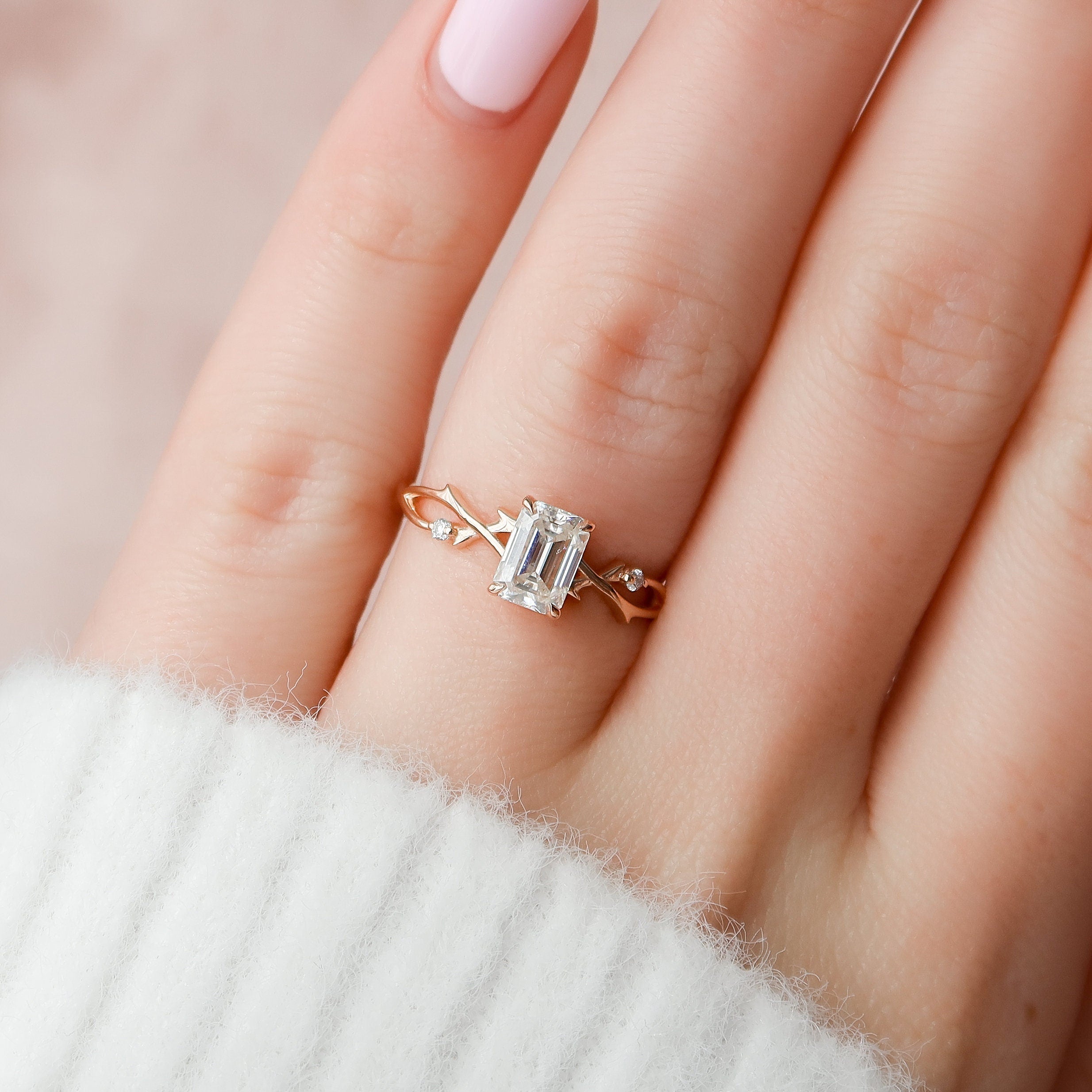 Unique 1 Carat Step Emerald Cut Colorless White Moissanite 10K/14K/18K, 2024 Solid White/Yellow/Rose Gold 4 Prong Classic Solitaire Ring Gift