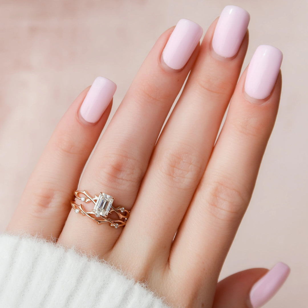 1.0CT Emerald Cut Moissanite Twing Halo Bridal Engagement Ring Set