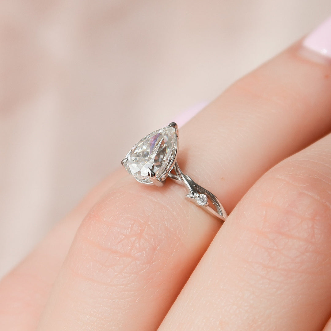 1.33CT Pear Cut Nature Inspired Moissanite Engagement Ring