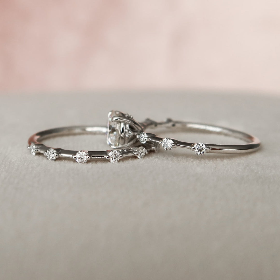 1.0CT Round Cut Moissanite Halo Bridal Engagement Ring Set