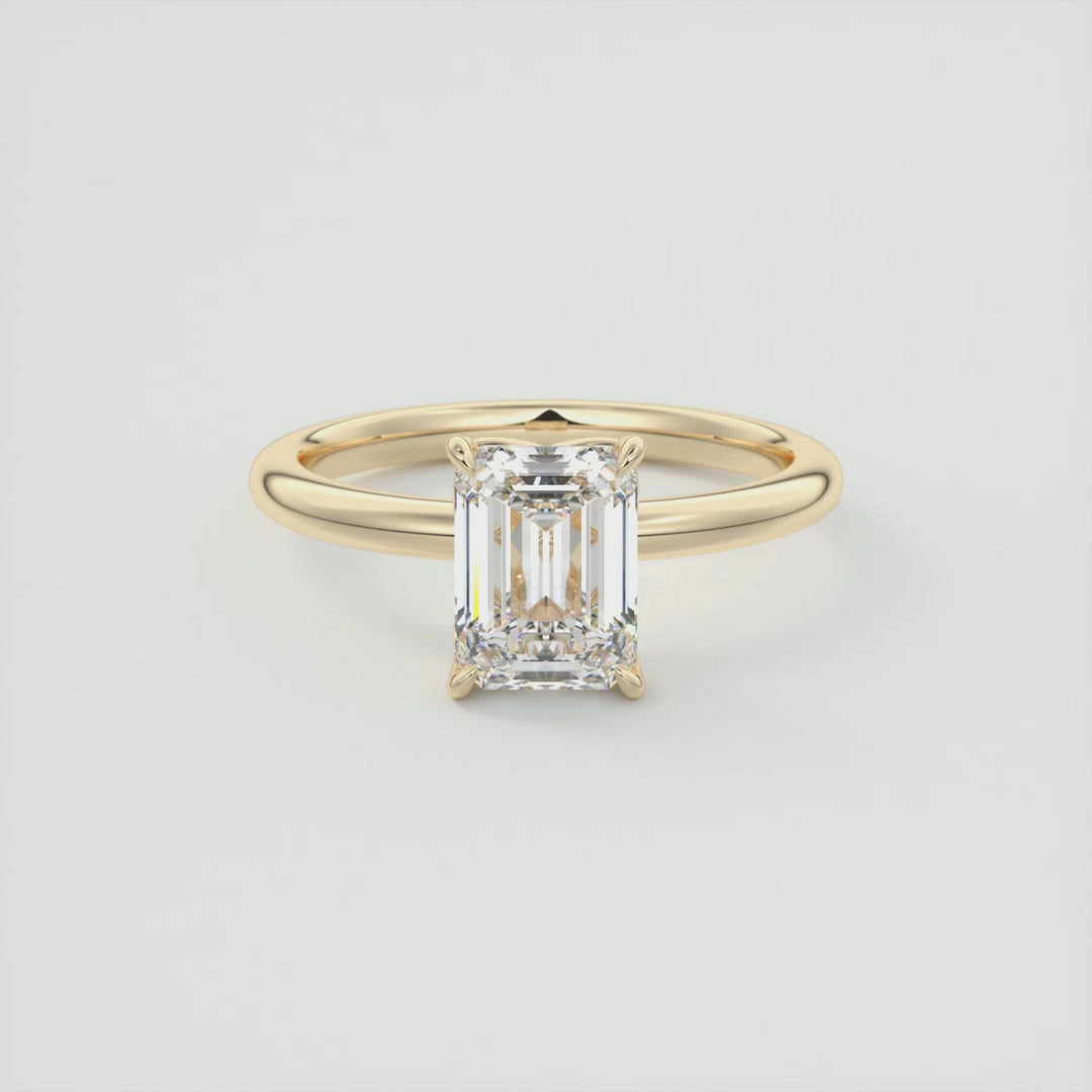 2 CT Emerald Cut Diamond Moissanite Engagement Ring