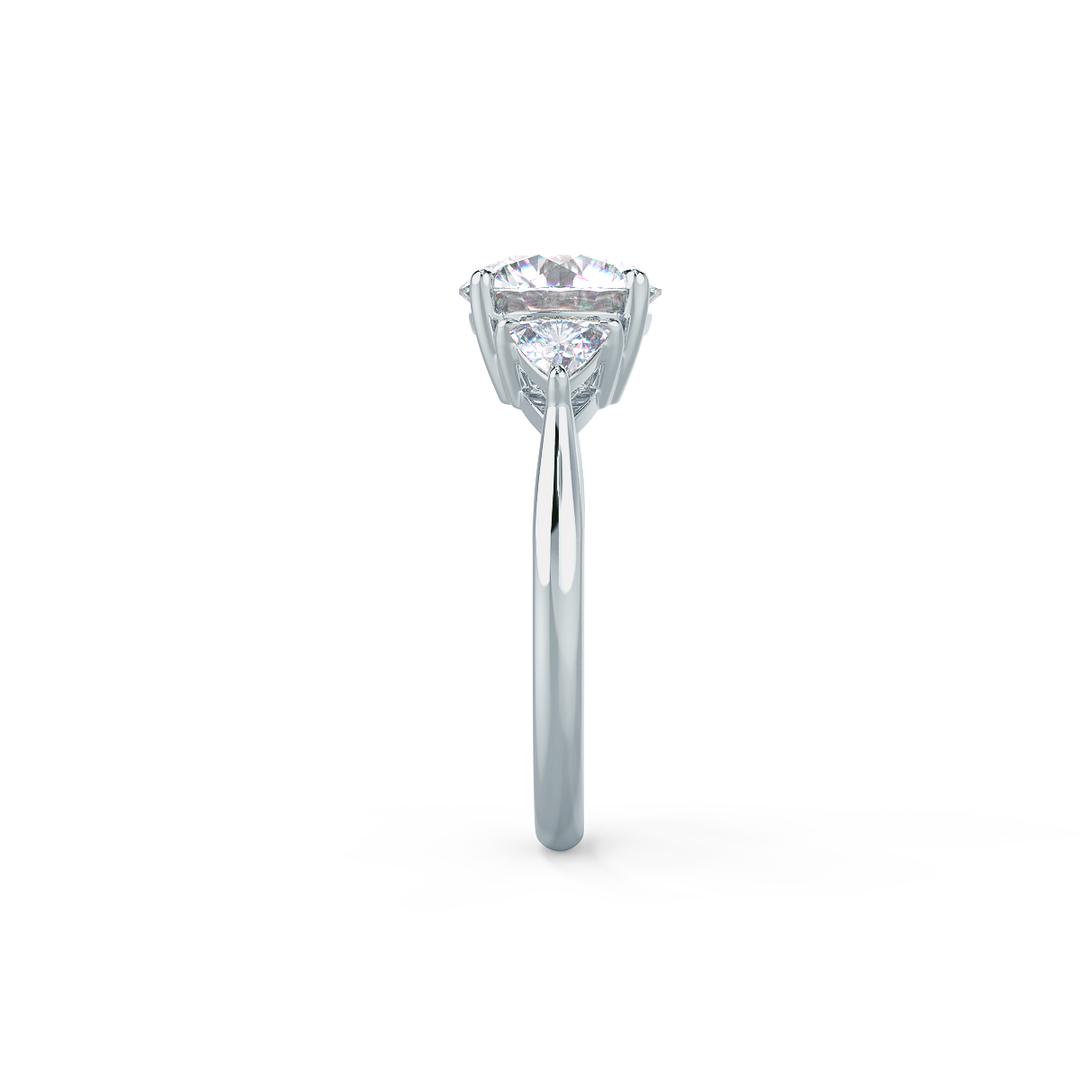 2.0CT Round Brilliant Cut Moissanite Trillion Diamond Engagement Ring